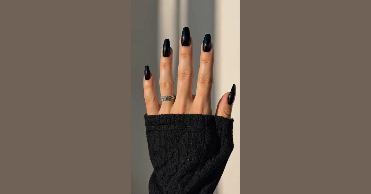 **Creative Black Nail Designs: Chic Color Ideas for Everyone!**